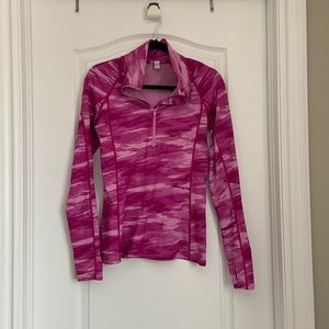 Athletic quarter zip